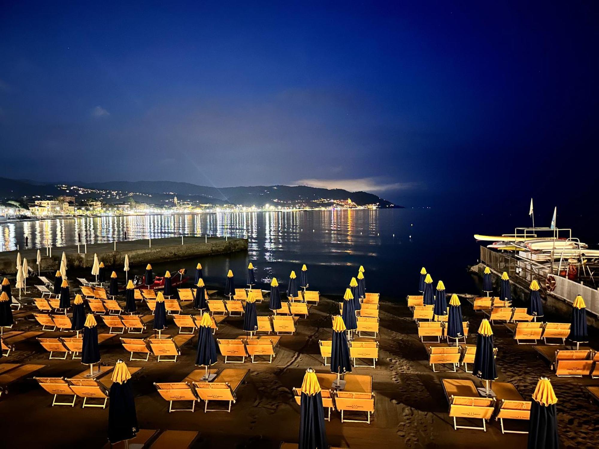 Hotel Golfo E Palme Diano Marina Exterior foto
