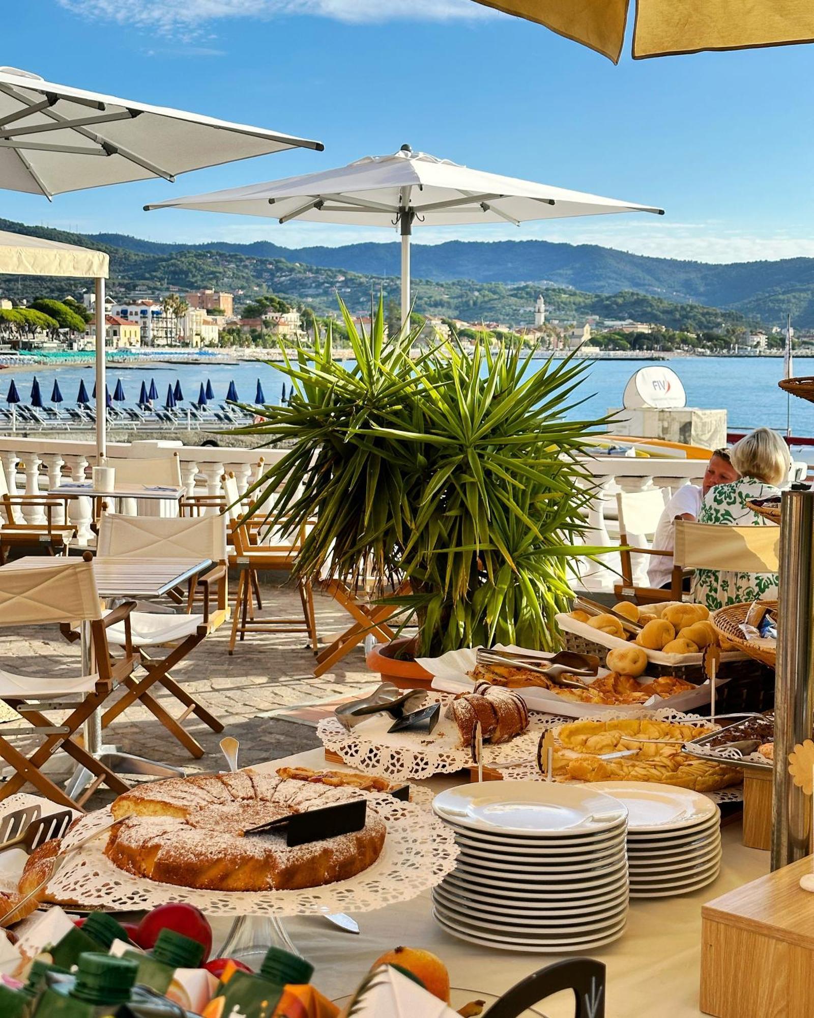 Hotel Golfo E Palme Diano Marina Exterior foto
