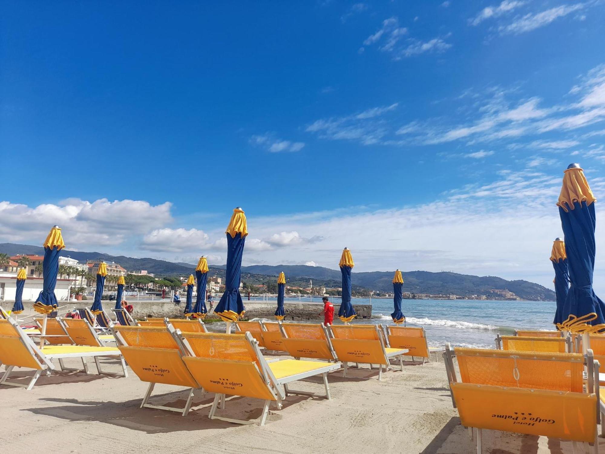 Hotel Golfo E Palme Diano Marina Exterior foto