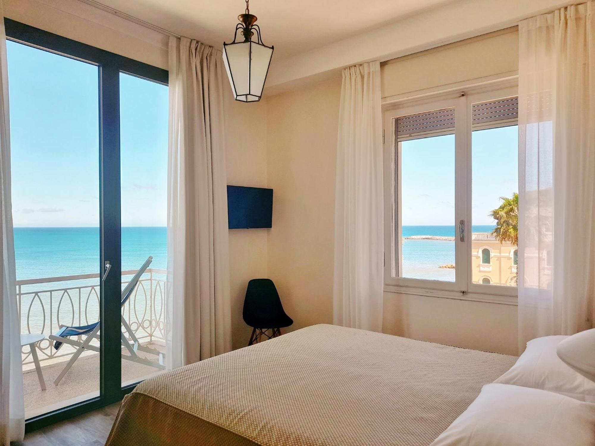 Hotel Golfo E Palme Diano Marina Cameră foto